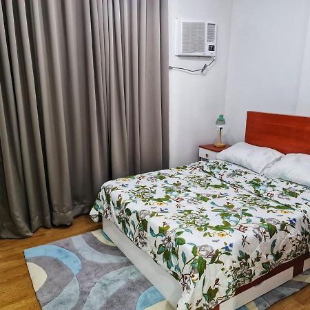 Mesatierra Garden Residences Davao ภายนอก รูปภาพ